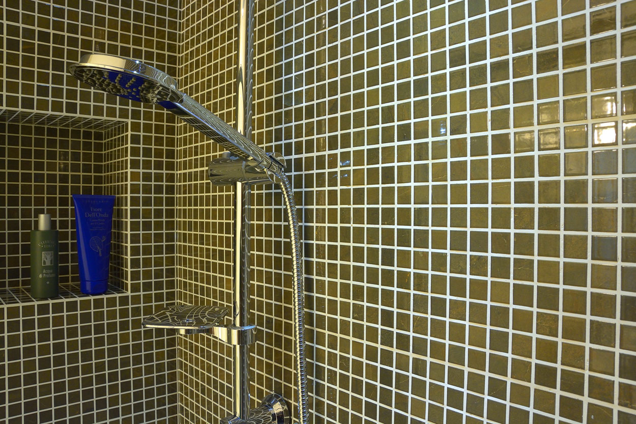camere-con-bagno-Martano